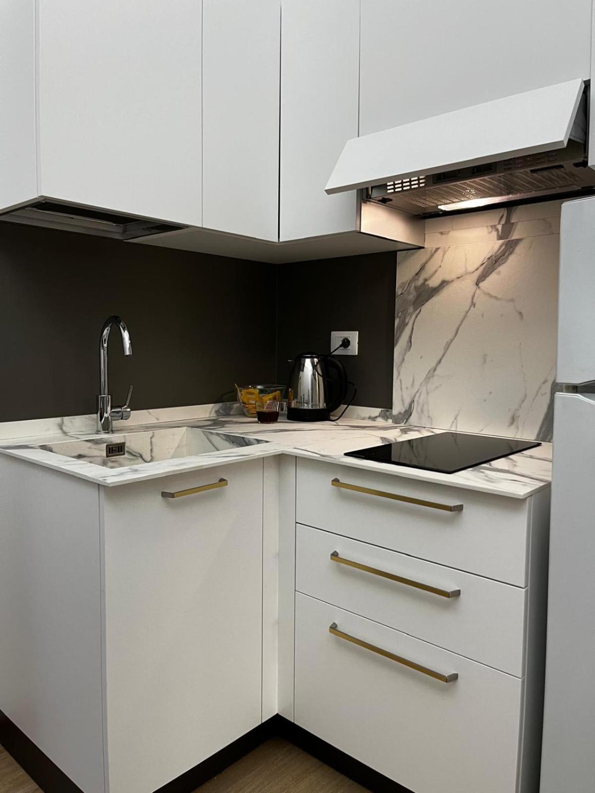Mb Home 8 Turin Bagian luar foto