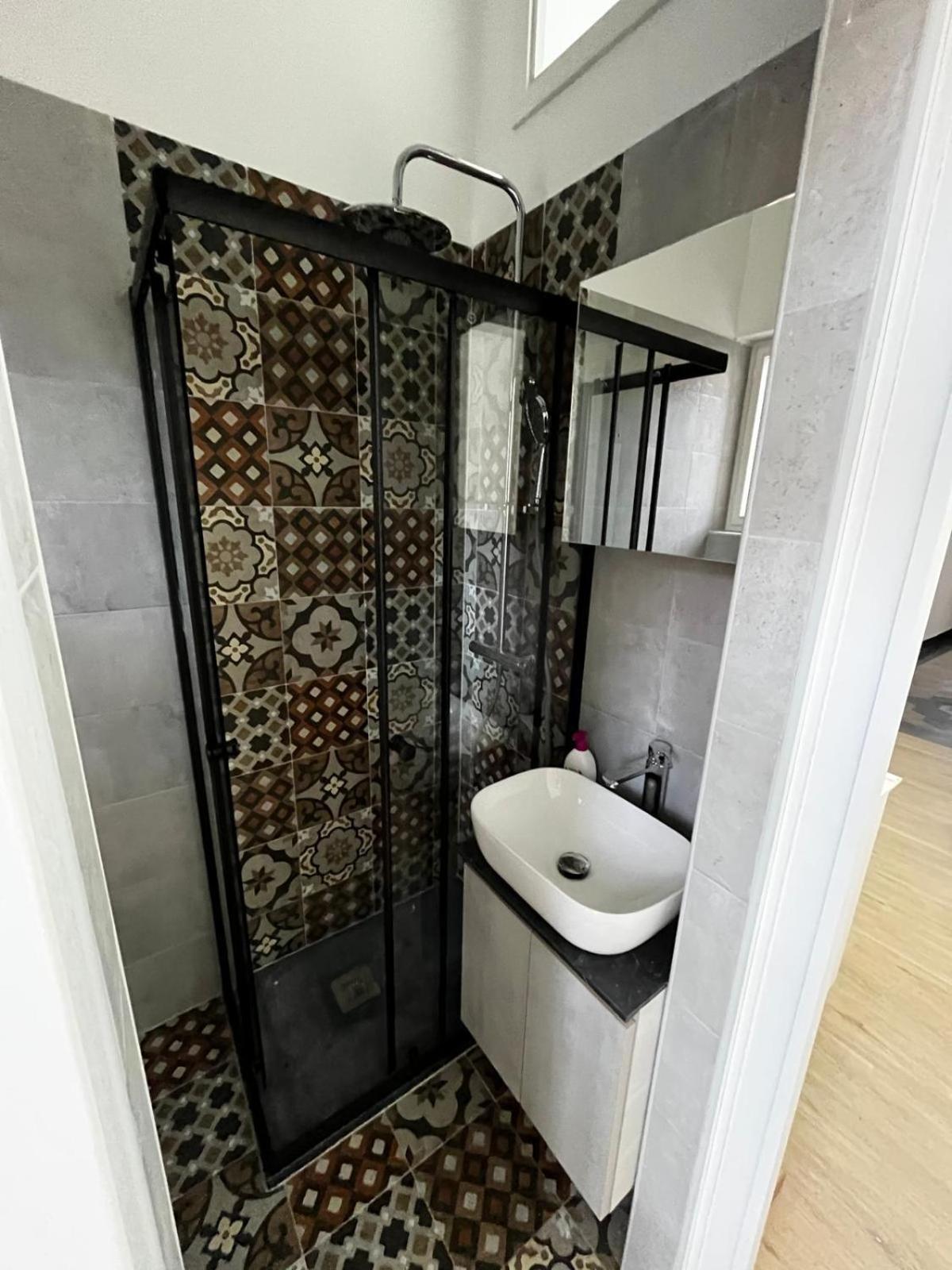 Mb Home 8 Turin Bagian luar foto